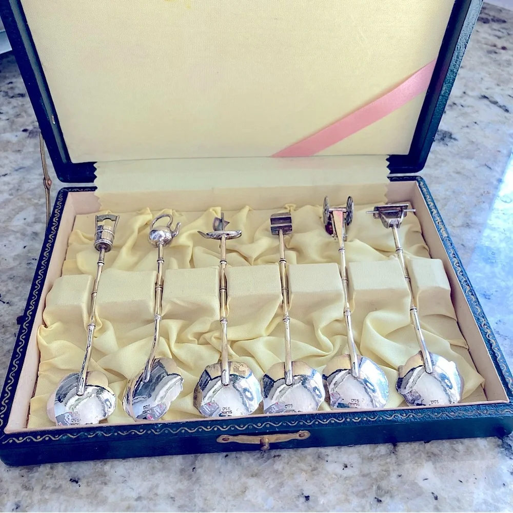 Antique Japanese Sterling Silver Demitasse Spoons, Set of 6 - Picture 2 of 16